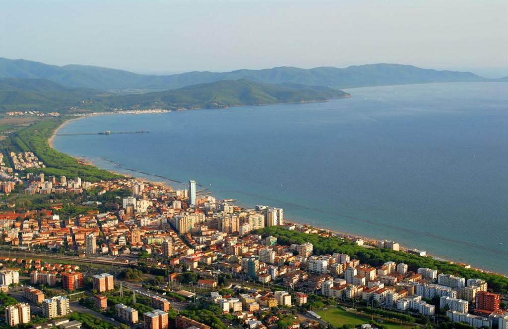 Albergo Golfo فولّونيكا المظهر الخارجي الصورة