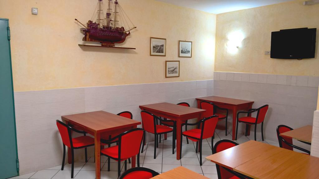 Albergo Golfo فولّونيكا المظهر الخارجي الصورة