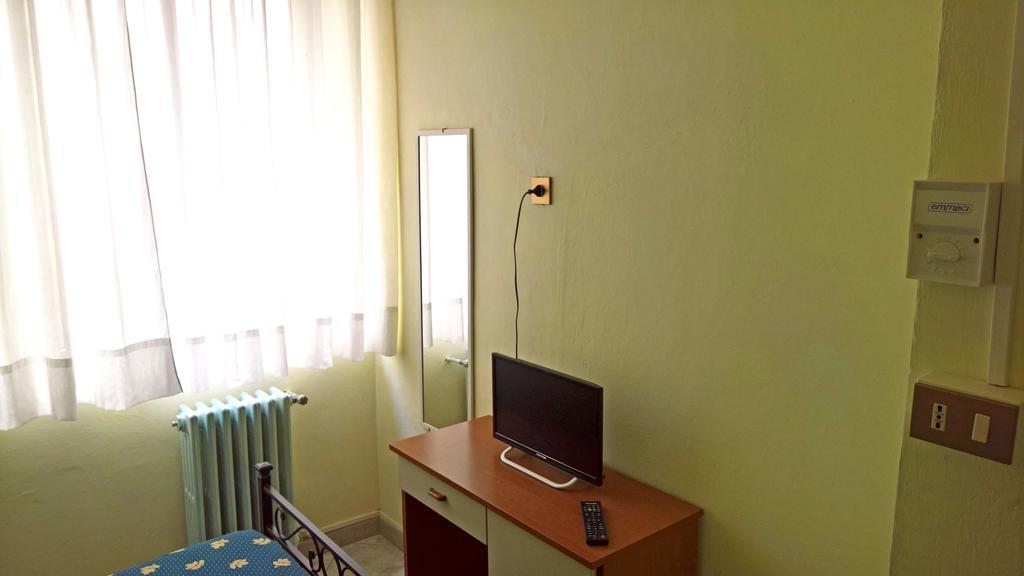 Albergo Golfo فولّونيكا المظهر الخارجي الصورة
