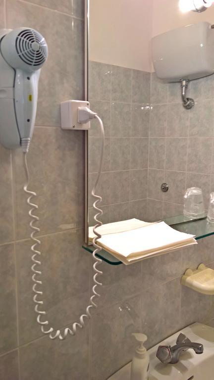 Albergo Golfo فولّونيكا المظهر الخارجي الصورة