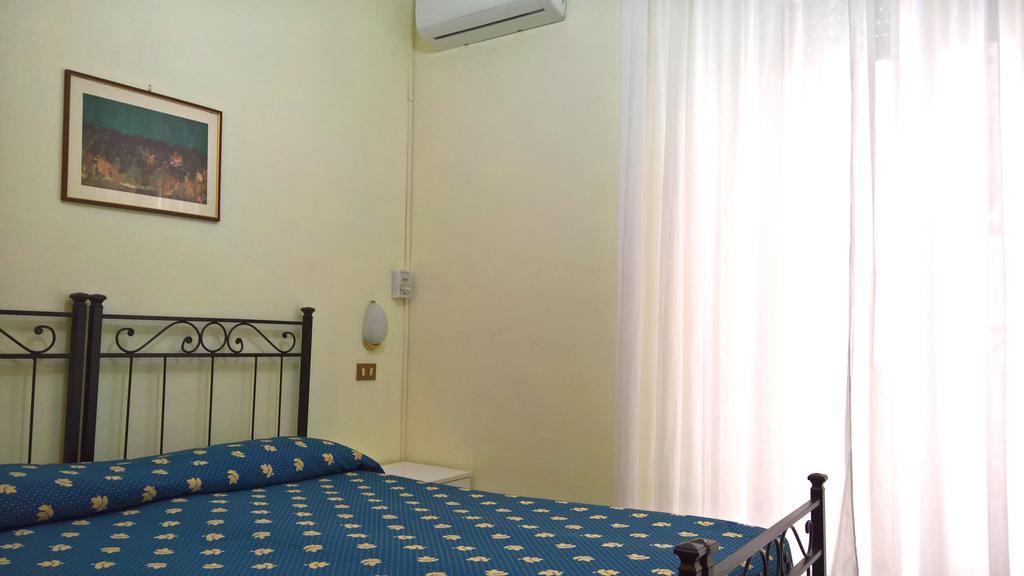Albergo Golfo فولّونيكا المظهر الخارجي الصورة